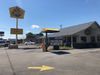 500 Oak St photo